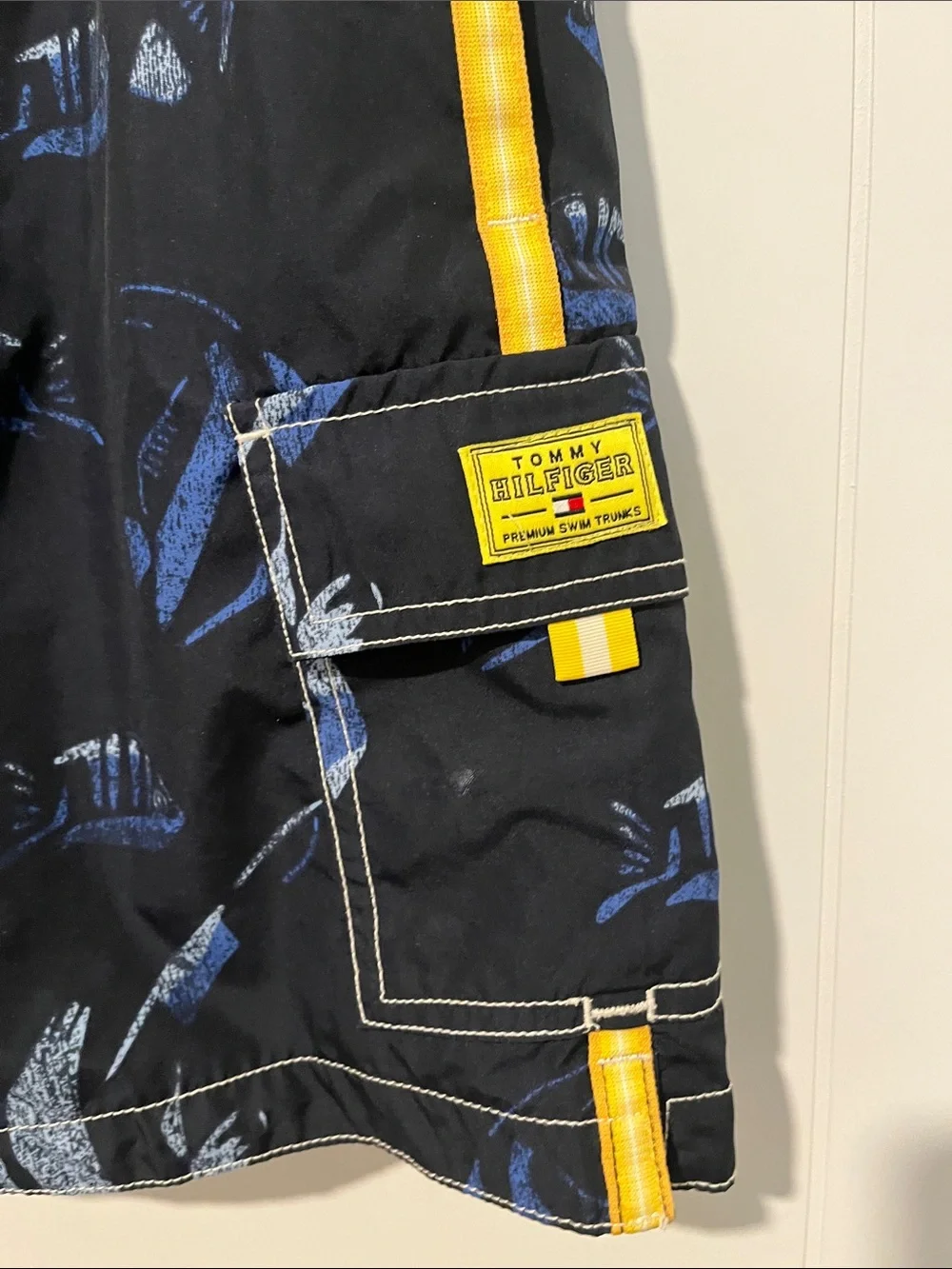 Tommy Hilfiger vintage y2k